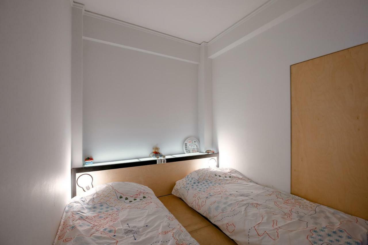 Semedaki, A Modern Appartment In The Centre Of History Atenas Exterior foto